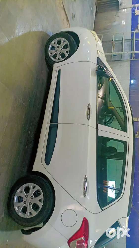 Hyundai Grand I10 Sportz 2015