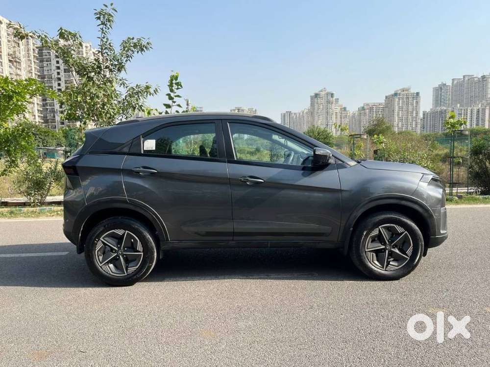 Tata Nexon Creative Plus 1.2 Revotron Petrol 6 Amt Dt, 2024, Petrol