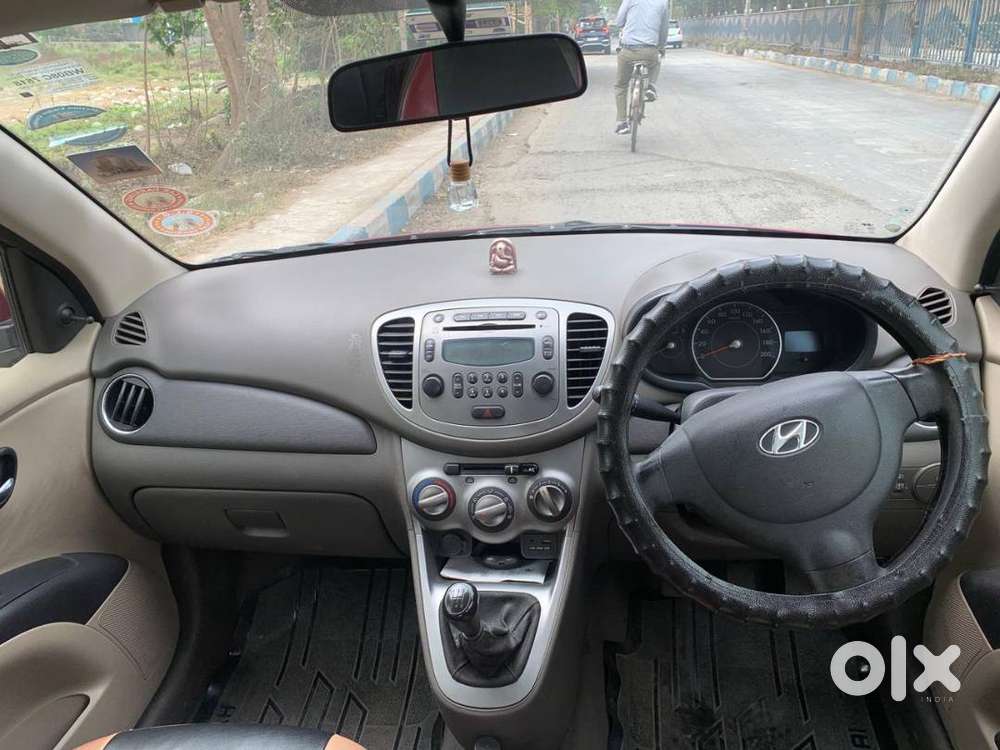 Hyundai I10 2017 Petrol Well Maintained And Good Car