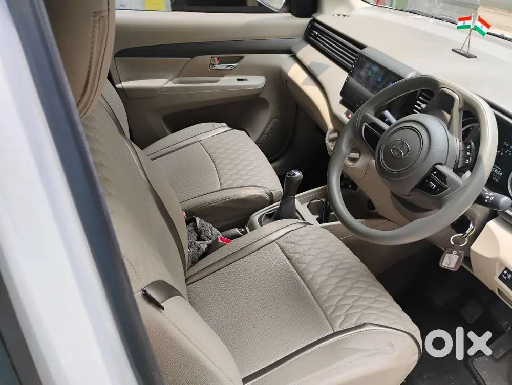 Toyota Rumion 2025 Cng & Hybrids 9000 Km Driven