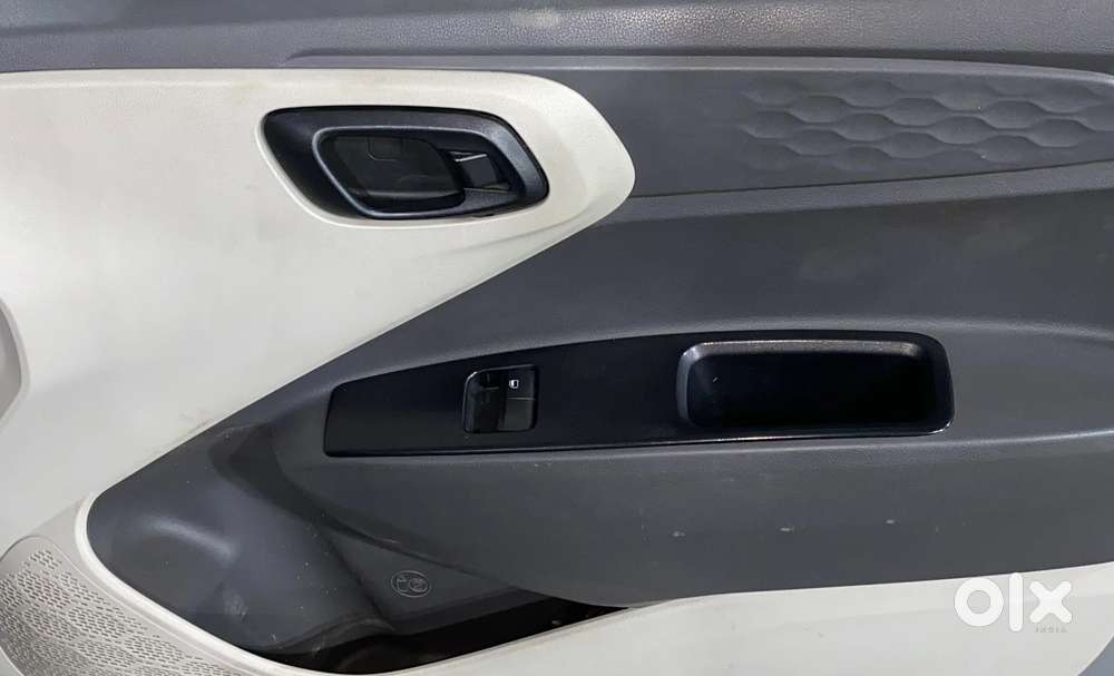 Hyundai Aura 1.2 E Petrol Mt, 2020, Petrol