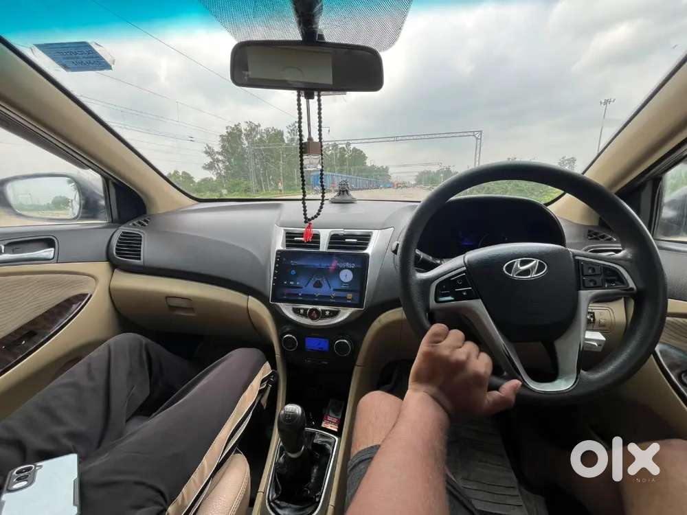 Hyundai Verna 1.6 Sx 2012