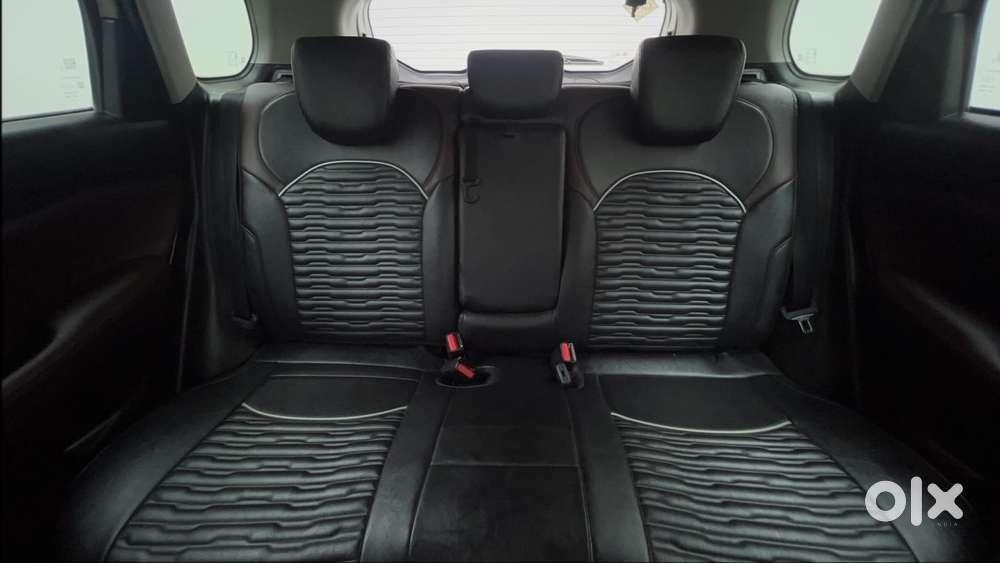 Maruti Suzuki Grand Vitara 1.5 Zeta Cng, 2024, Cng & Hybrids