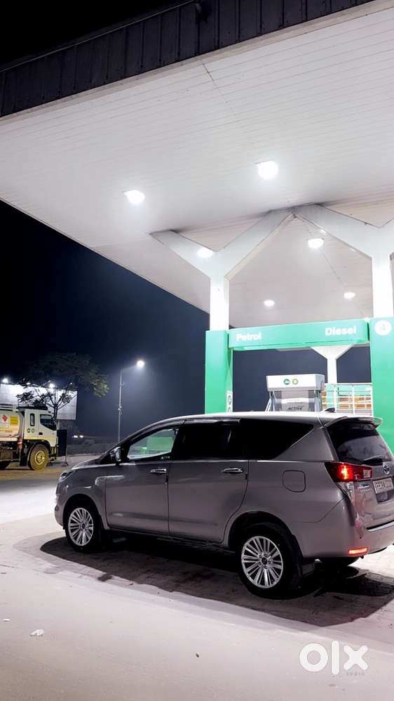 Toyota Innova Crysta Diesel 2018 Year