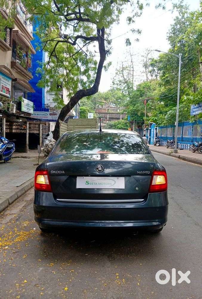 Skoda Rapid 1.0 Tsi Active, 2021, Petrol