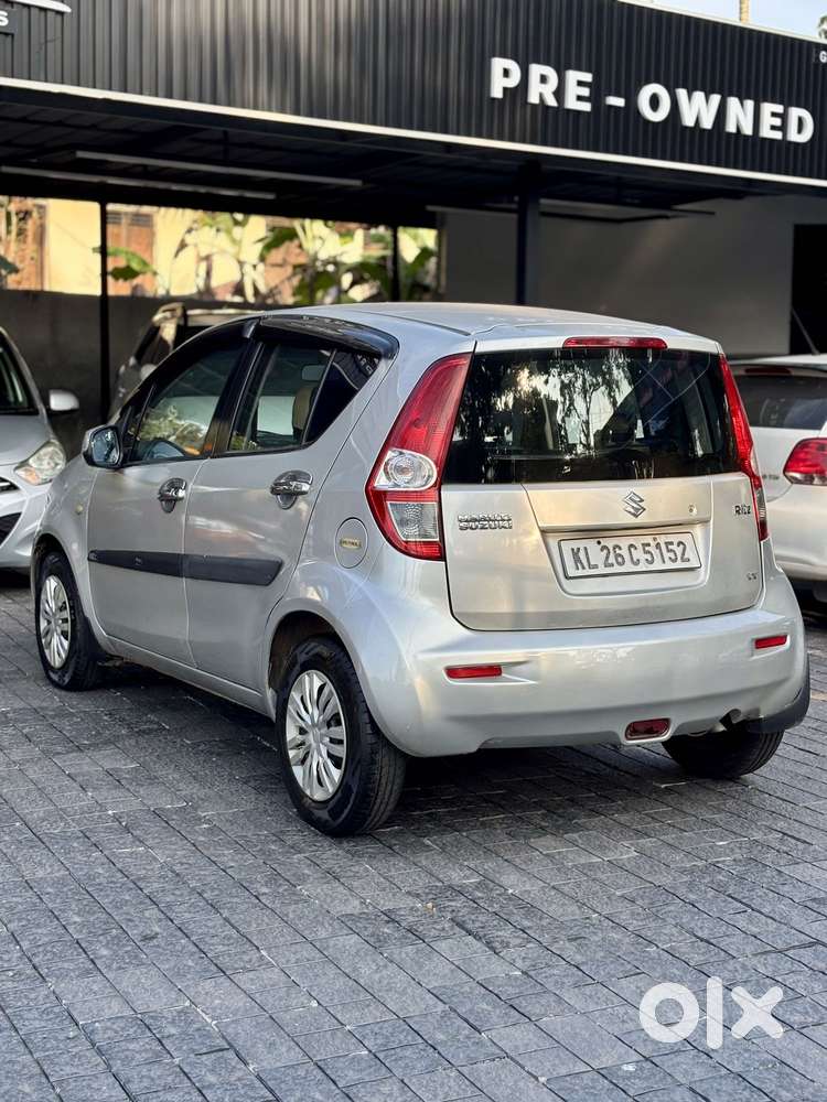 Maruti Suzuki Ritz Vxi, 2012, Petrol