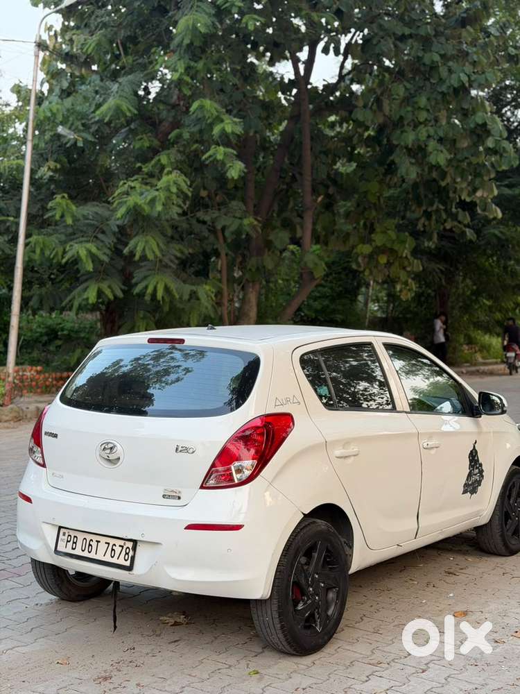 2013 Hyundai I20 Manual