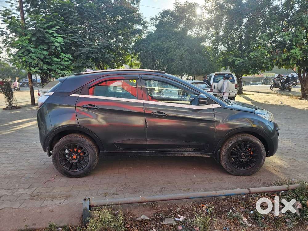 Tata Nexon 1.2 Revotron Xm, 2017, Diesel