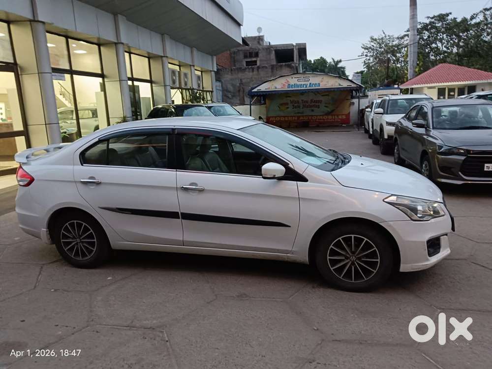 Maruti Suzuki Ciaz Alpha 1.5 At, 2017, Petrol