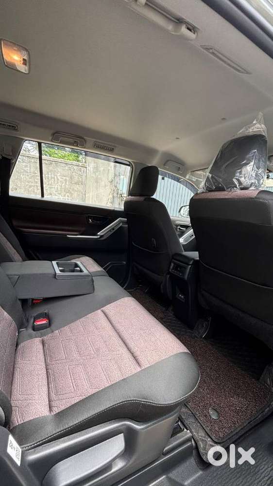 Toyota Innova Hycross, 2026, Petrol