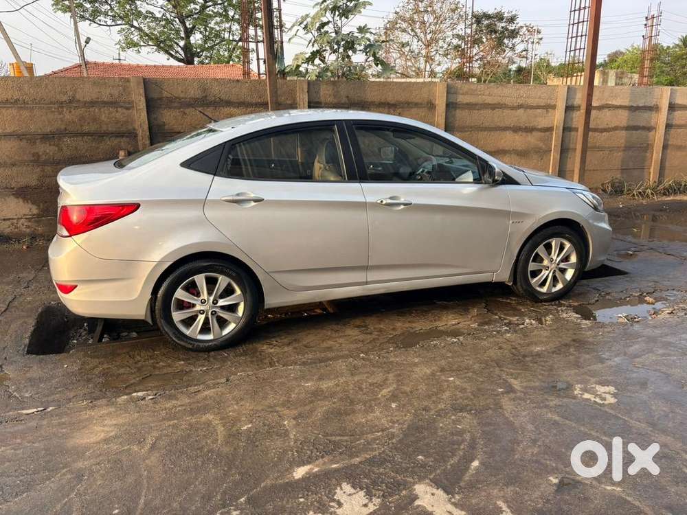 Hyundai Verna 2012 Petrol Well Maintained