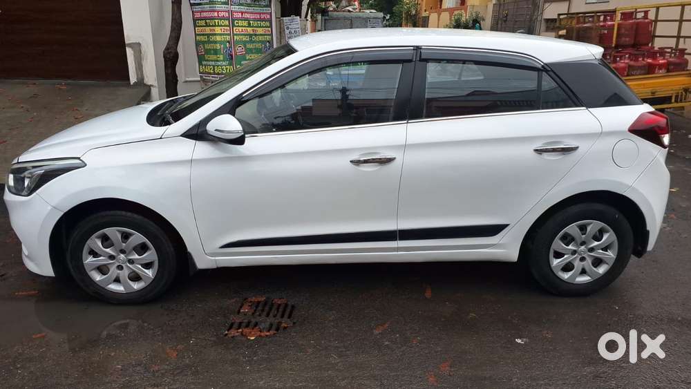 Hyundai I20 Sportz 1.2 Bs-iv, 2016