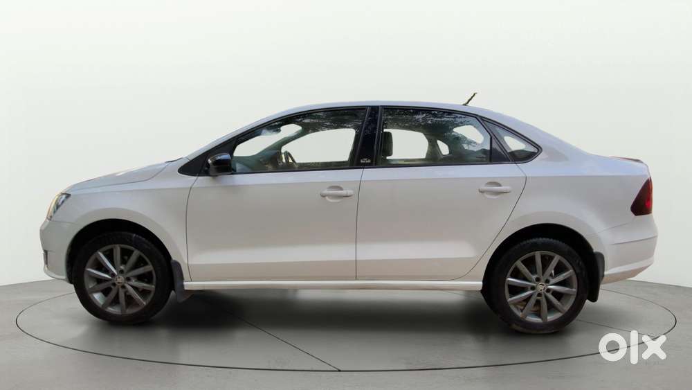 Skoda Rapid 1.6 Mpi At Style, 2019, Petrol