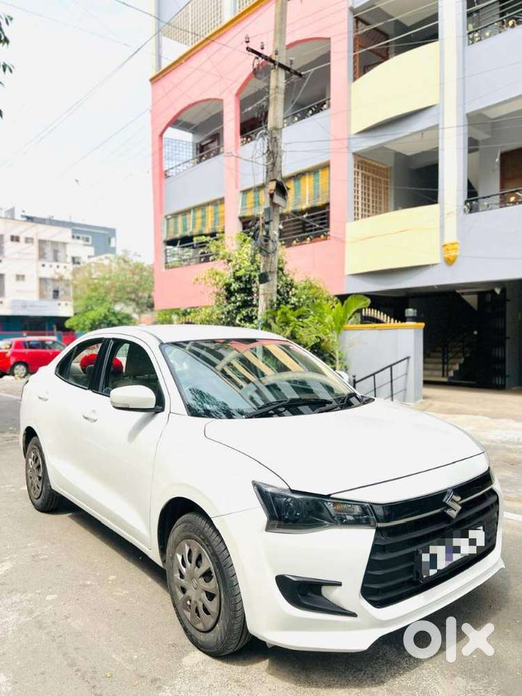Maruti Suzuki Dzire 1.2 Vxi, 2024, Petrol