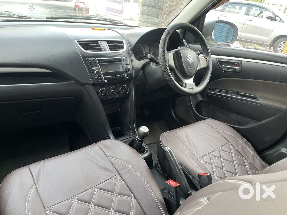 Maruti Suzuki Swift Vxi + Manual, 2017, Petrol