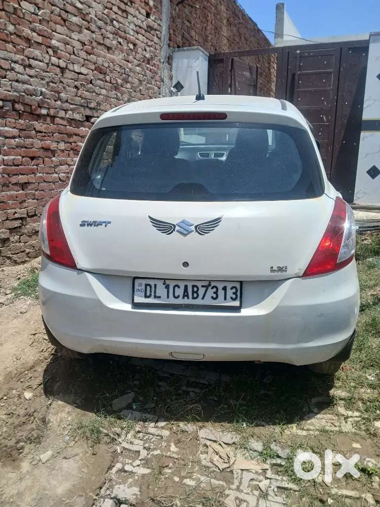 Maruti Suzuki Swift Lxi Cng