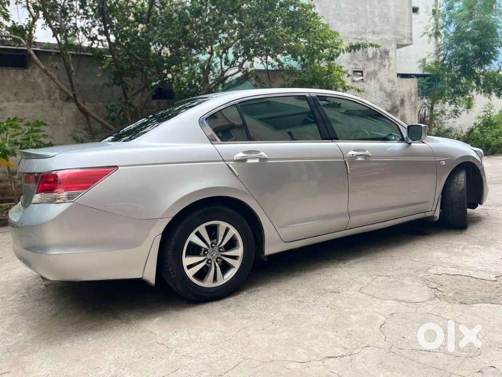 Honda Accord 2010 2.4 I-vtec (no Less Than A Brand New Accord)
