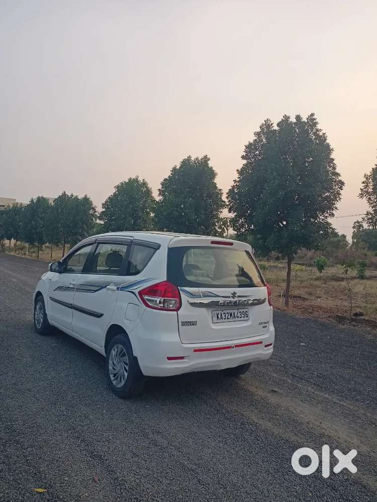 Maruti Suzuki Ertiga 2016 Diesel 75000 Km Driven