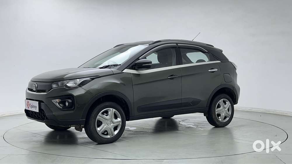 Tata Nexon 1.2 Revotron Xm (s), 2023, Petrol