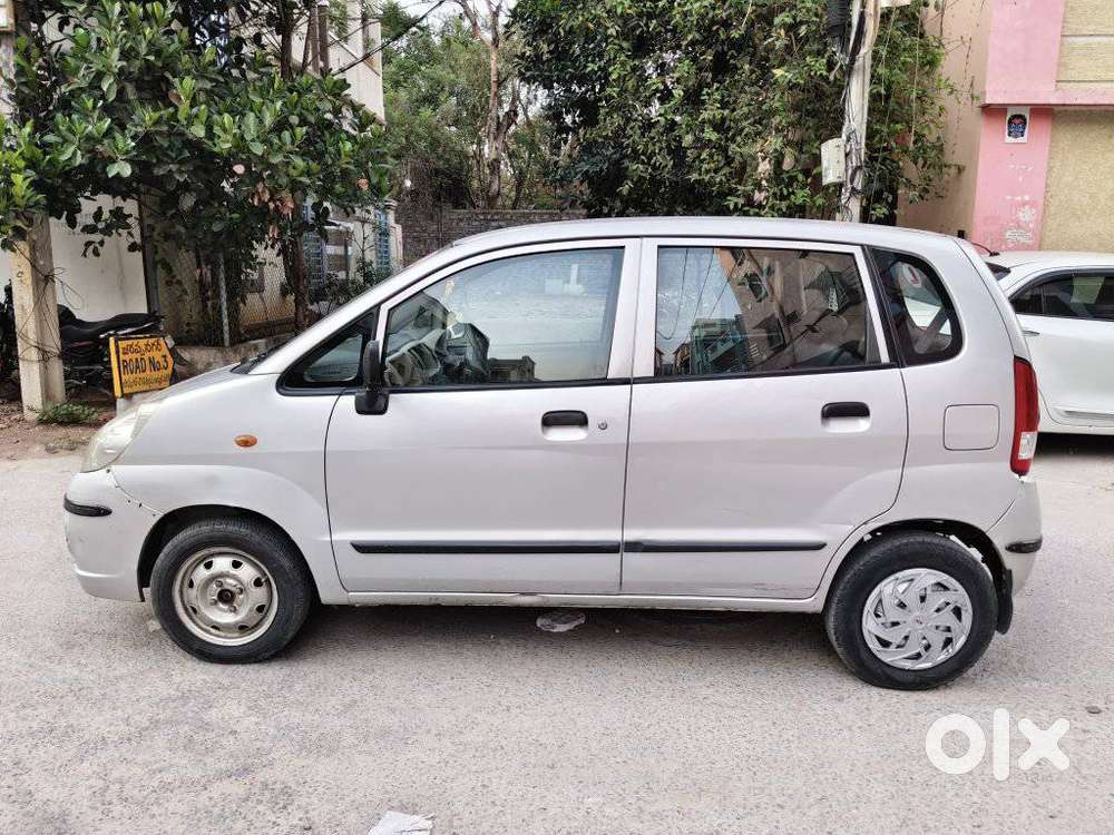 Maruti Suzuki Zen Estilo Lxi Bs Iv, 2010, Petrol