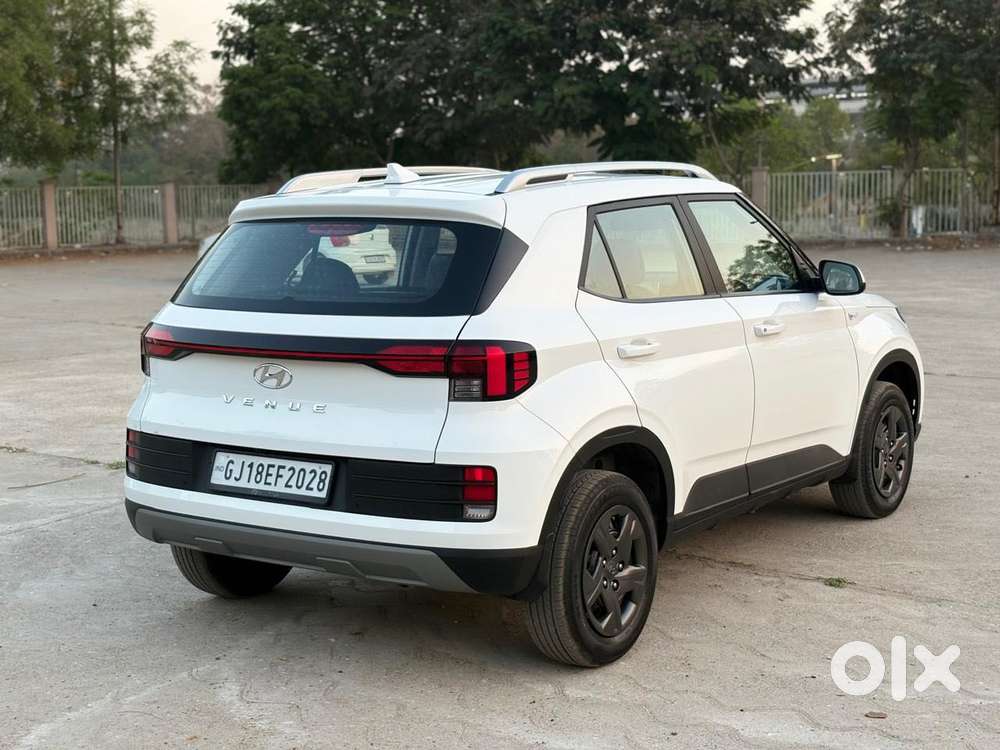 Hyundai Venue 1.2 S Plus, 2025, Petrol