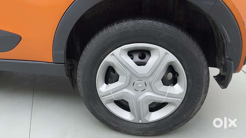 Tata Nexon 1.5 Revotorq Xma Amt (s), 2019, Petrol