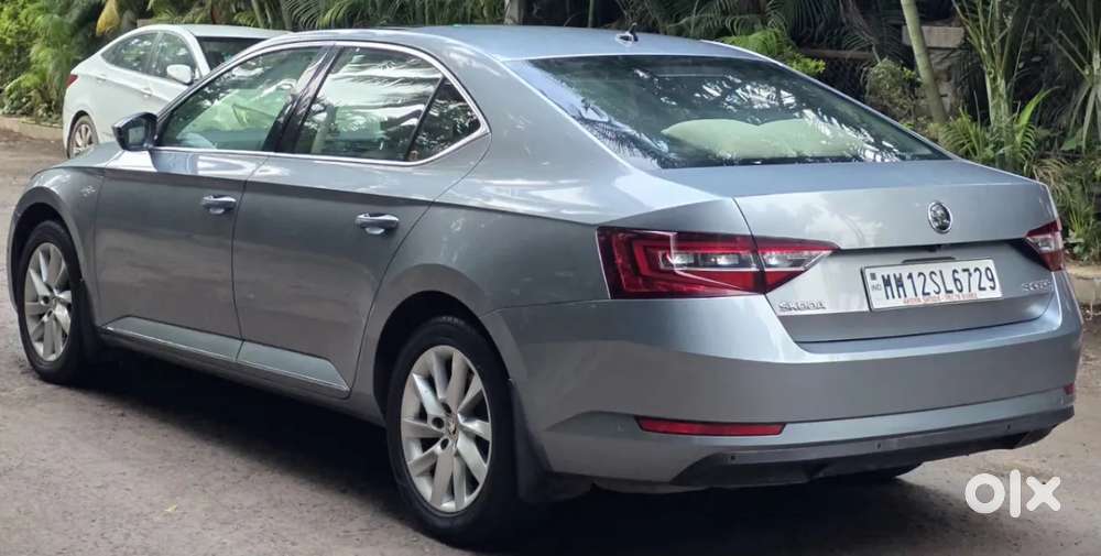 Skoda Superb 2.0 L&k Tsi At, 2020, Petrol