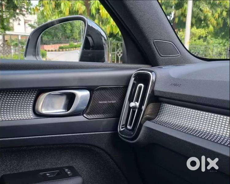 2022 Volvo Xc40