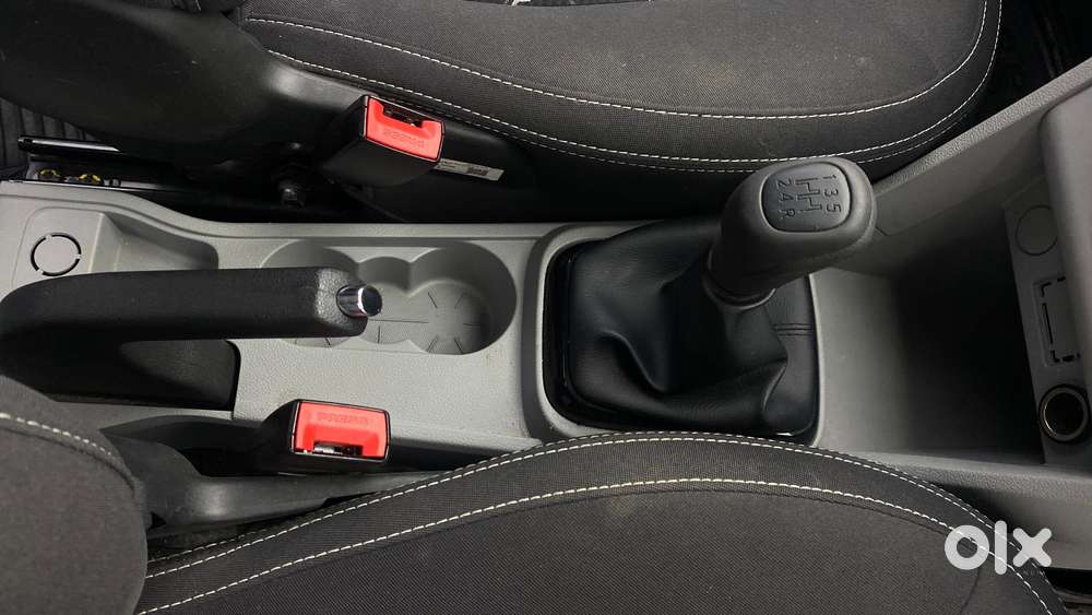 Tata Tiago Xe, 2023, Petrol