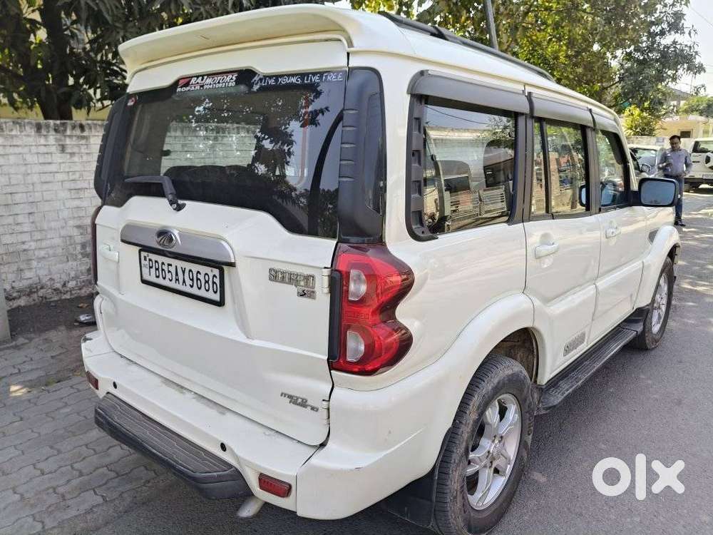 Mahindra Scorpio