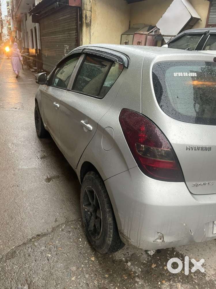 Hyundai I20 Petrol Manual 2010