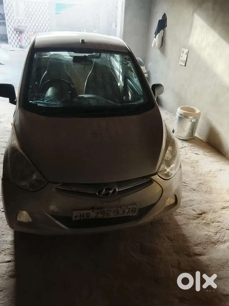 Hyundai Eon 2017 Petrol 165000 Km Driven