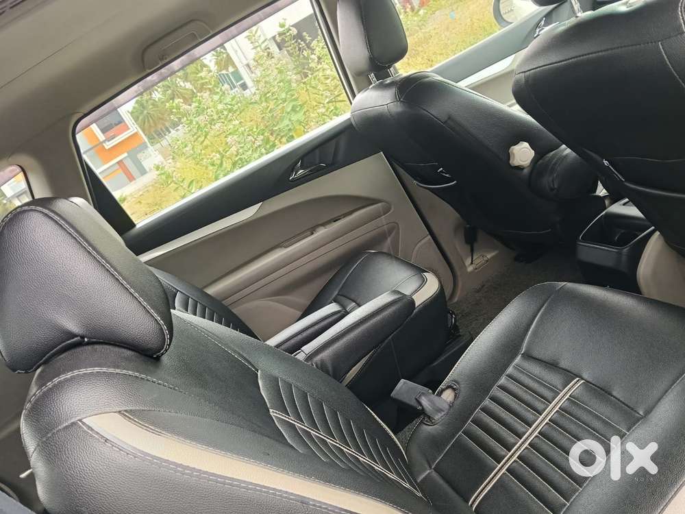 Mahindra Marazzo M6, 2019, Diesel