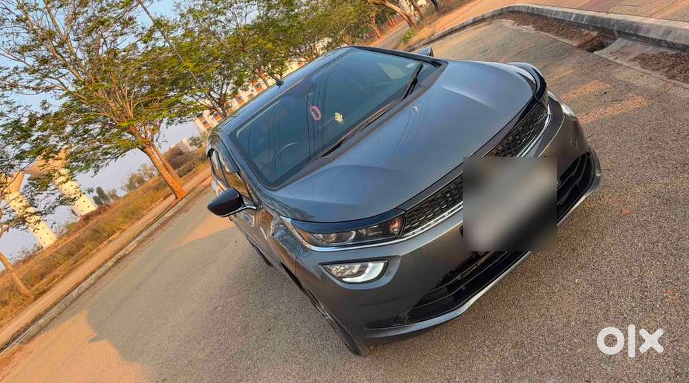 Tata Altroz Petrol 2023