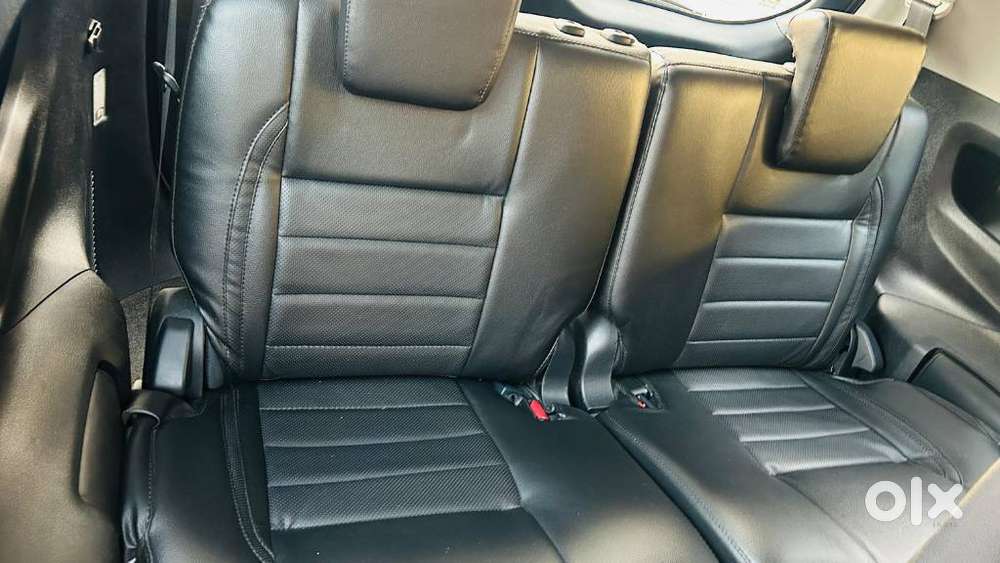 Toyota Innova Crysta 2.4 V 7 Str, 2016, Diesel