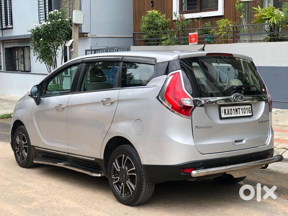 Mahindra Marazzo M8, 2019, Diesel