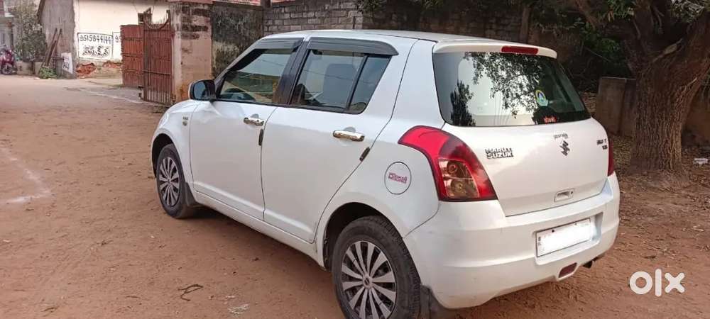 Good Conition Good Family Car,maruti Suzuki Swift