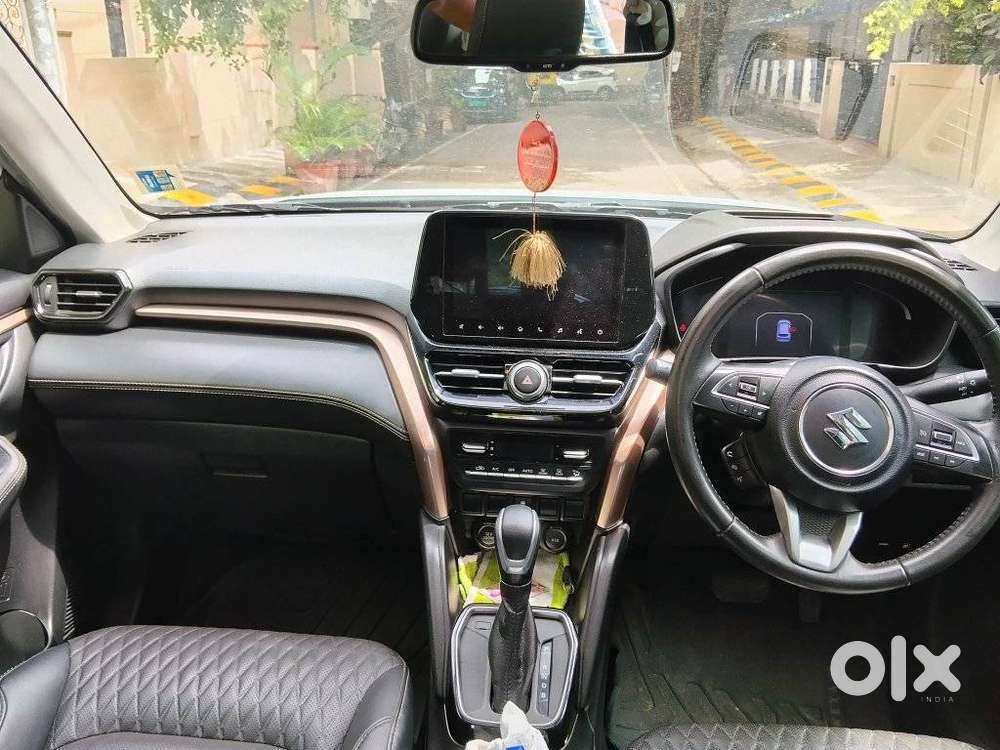 Maruti Suzuki Grand Vitara 1.5 Alpha Plus Dual Tone Intelligent Hybr..
