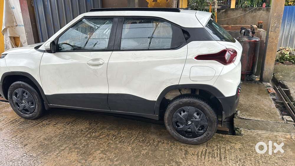 Tata Punch Petrol 2024