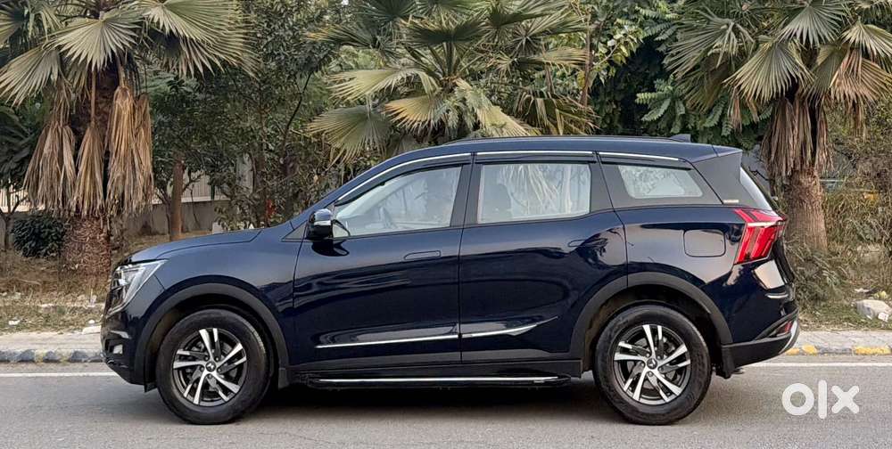 Mahindra Xuv700 2.0 Ax 5 Petrol At Str, 2022, Petrol