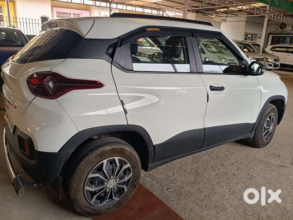 Tata Punch Pure, 2022, Petrol