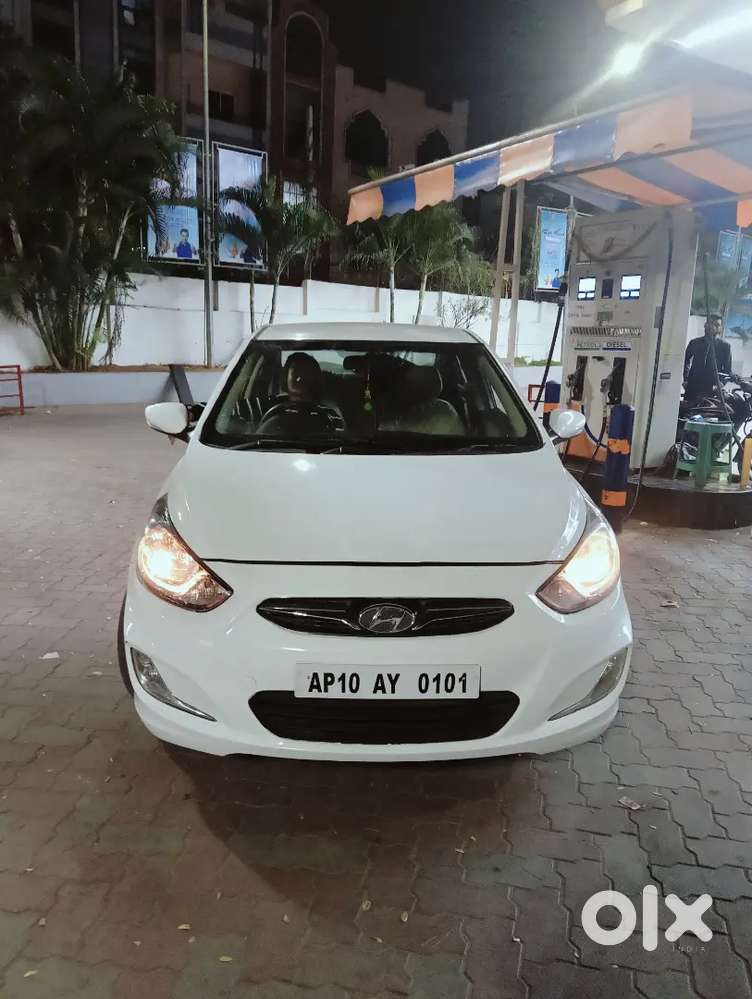 Hyundai Verna Sx 2011 With Km Driven