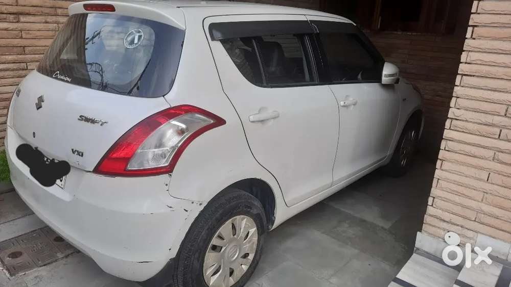 Maruti Suzuki Swift 2013 Vxi Petrol 71500 Km Driven