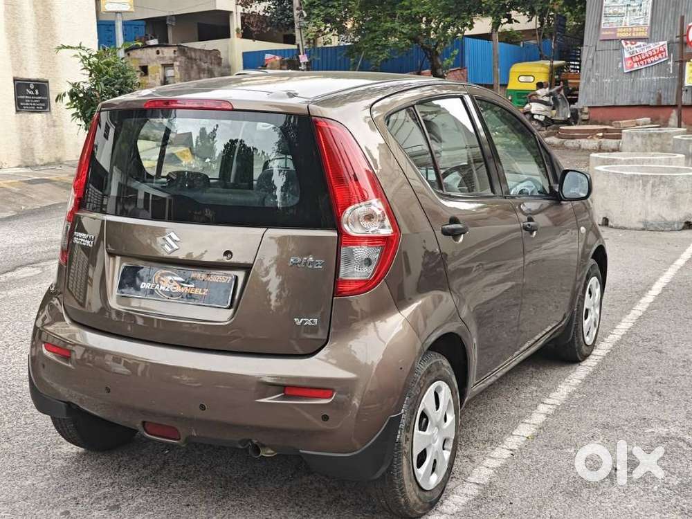 Maruti Suzuki Ritz Vxi, 2010, Petrol
