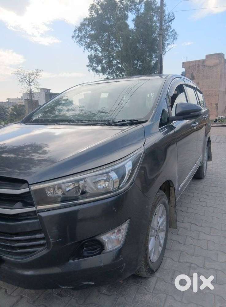 Toyota Innova Crysta 2.4 G Mt 8s, 2019, Diesel