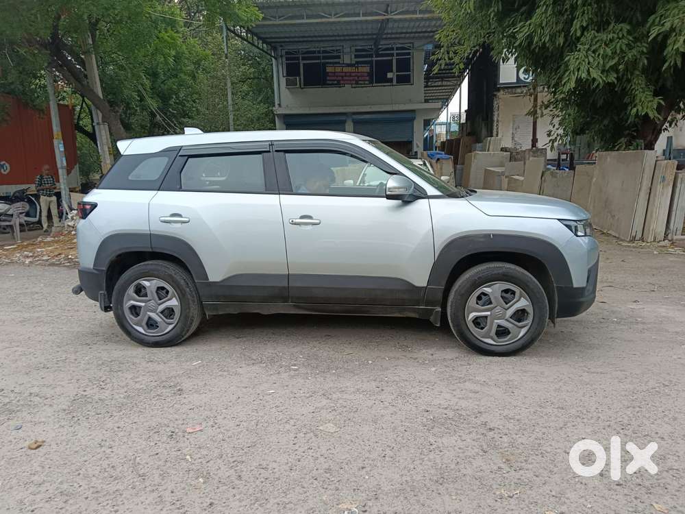 Maruti Suzuki Vitara Brezza 1.5 Lxi, 2024