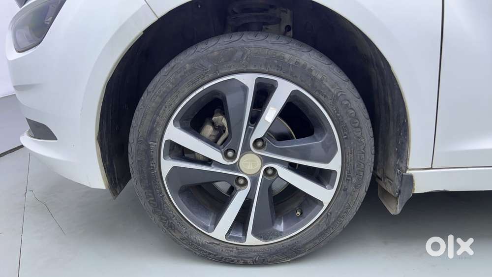 Tata Altroz 1.5 Xz Plus Diesel, 2022, Diesel