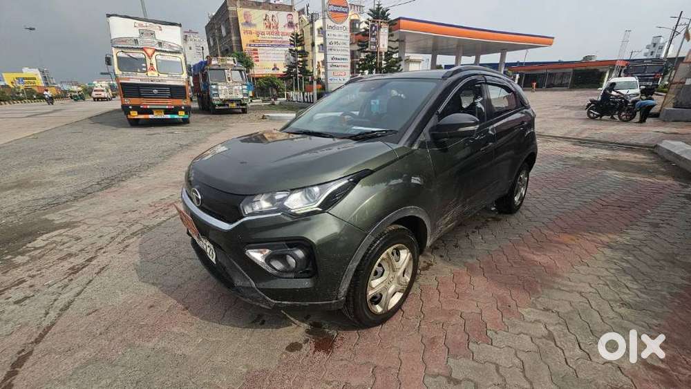 Tata Nexon 1.2 Revotron Xm (s), 2023, Petrol