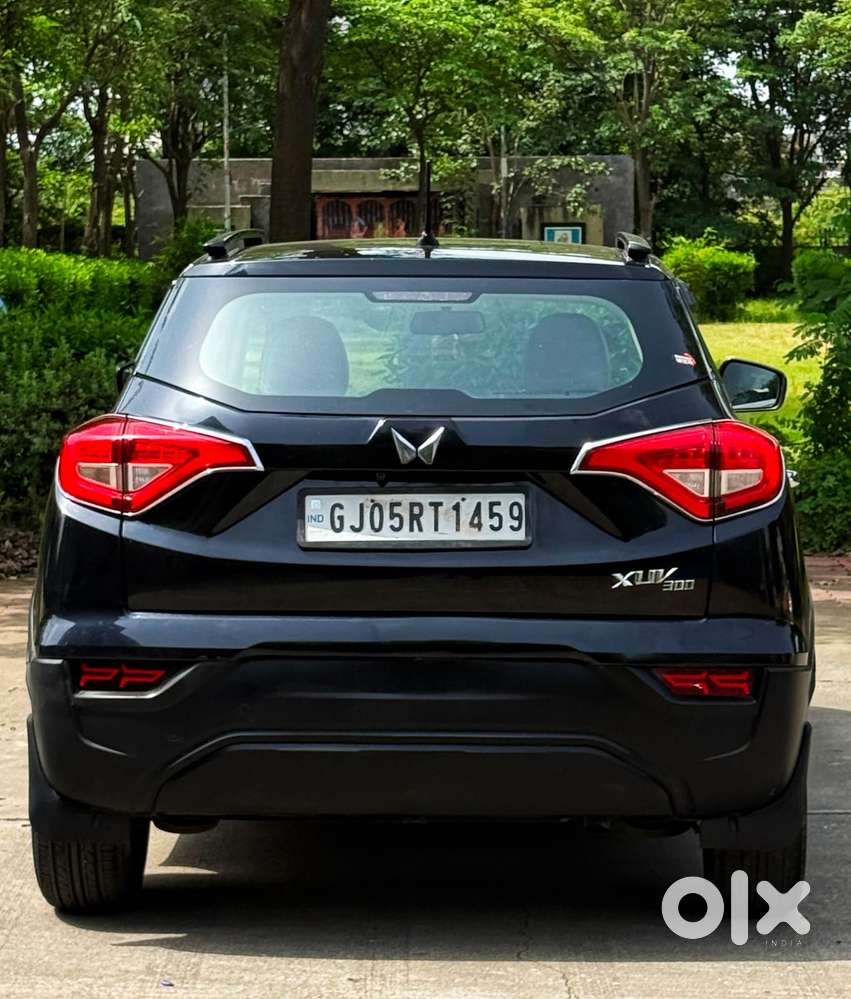 Mahindra Xuv300 W6 Diesel, 2023, Diesel