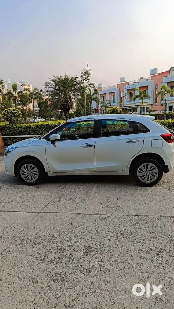 Maruti Suzuki Baleno 2023 Petrol Automatic 33000 Km Driven